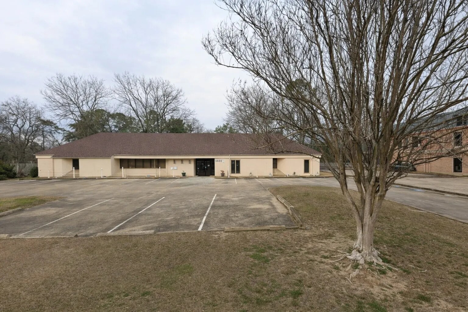 1421 Narrow Lane Pky, Montgomery, AL à louer Photo principale– Image 1 sur 13
