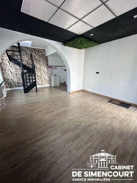 Local commercial dans Boulogne-sur-Mer à vendre - Photo intérieure – Image 2 sur 5