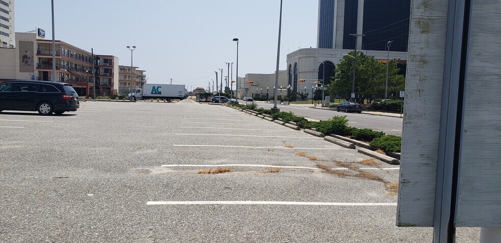 3201 Pacific Ave, Atlantic City, NJ à vendre - Photo principale – Image 1 sur 3
