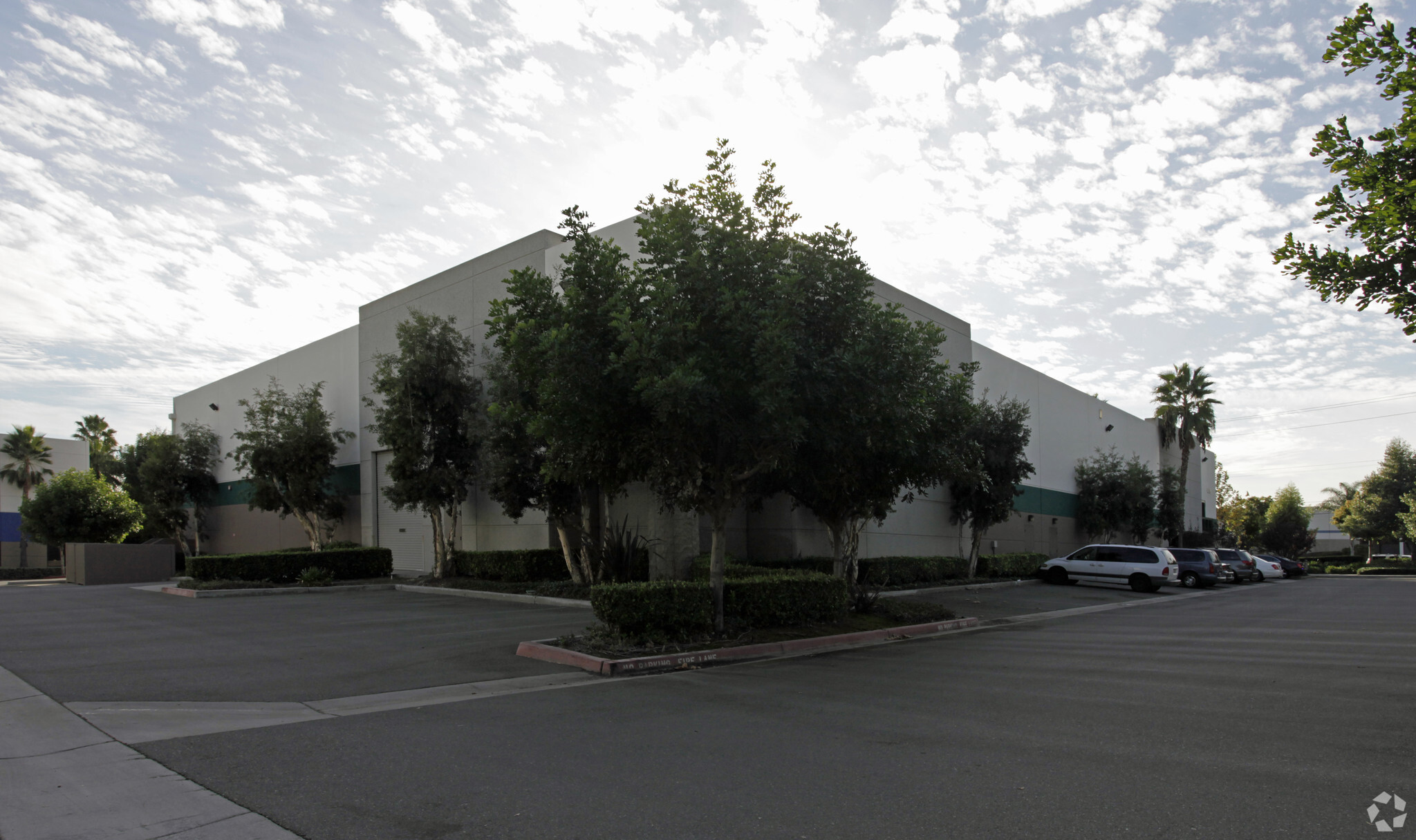 4115 Schaefer Ave, Chino, CA à louer Photo principale– Image 1 sur 5