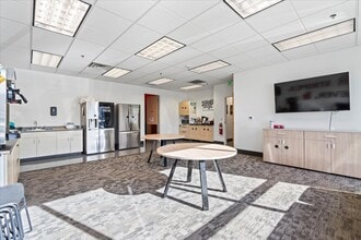 12218 W Lone Peak Pky, Draper, UT à louer Photo intérieure– Image 2 sur 15