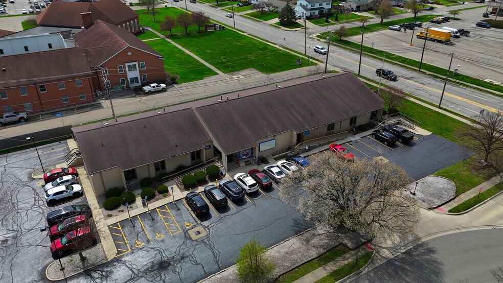 5770 Karl Rd, Columbus, OH à vendre - Photo principale – Image 1 sur 47