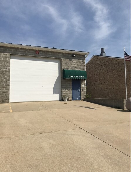 2 Lafayette Ct, Bloomington, IL à louer - Photo de l’immeuble – Image 1 sur 3