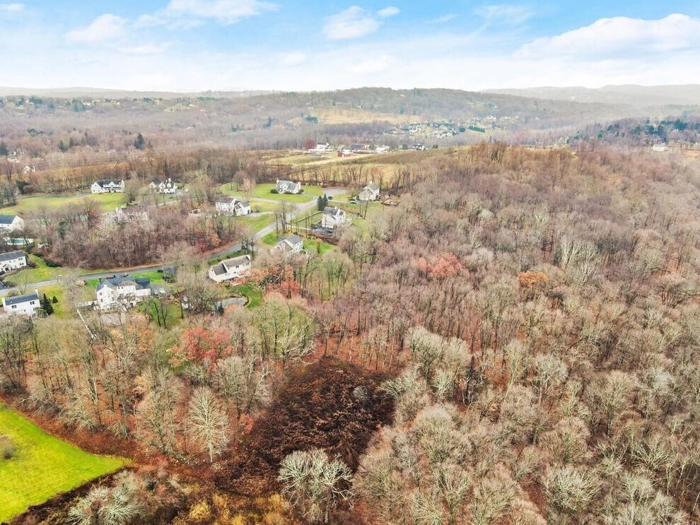 0 Cottage Place, Granite Springs, NY à vendre Photo principale– Image 1 sur 5