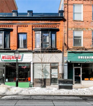 Plus de détails pour 828-830 College St, Toronto, ON - Local commercial à louer