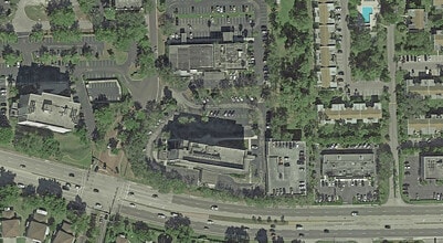 12751 New Brittany Blvd, Fort Myers, FL - Vue aérienne  vue de carte - Image1