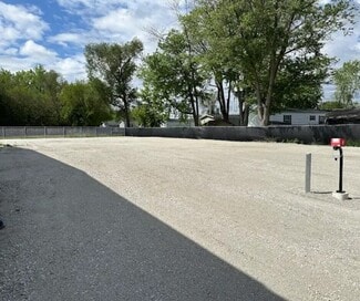 Plus de détails pour 825 W Walnut St, Oglesby, IL - Terrain à louer