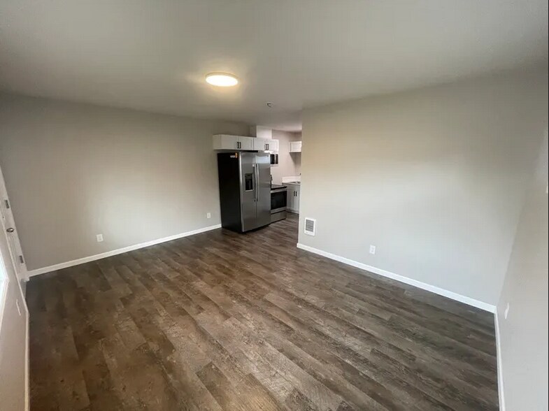 205 S Elizabeth Rd, Spokane Valley, WA à vendre - Photo de l’immeuble – Image 3 sur 8