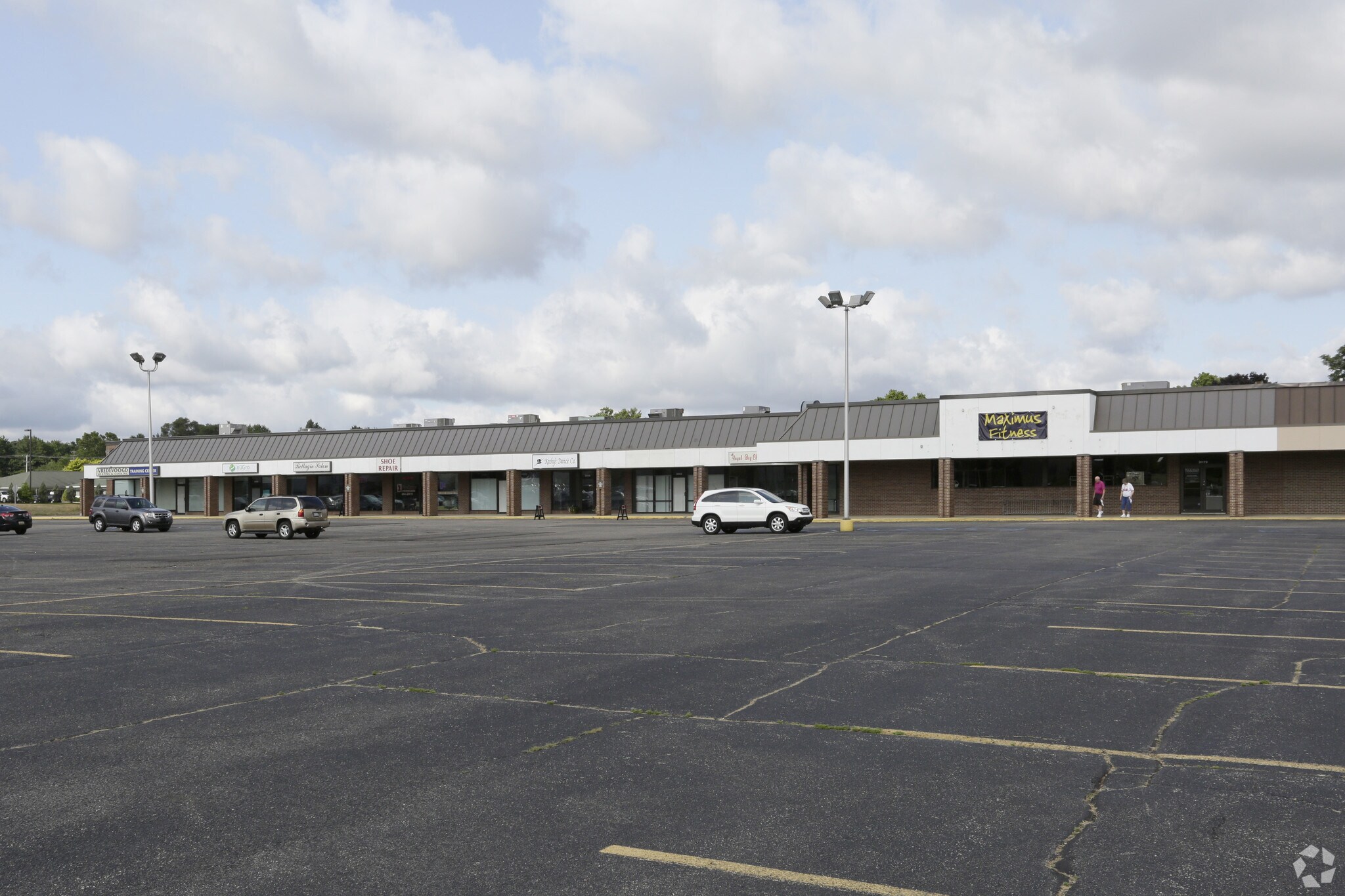 3077-3099 30th St SW, Grandville, MI à louer Photo principale– Image 1 sur 13