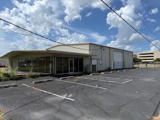 Plus de détails pour 2635 S 77 Sunshine Strip, Harlingen, TX - Local d'activités à louer