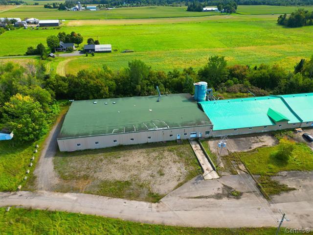 1551 Ch Chemin de la 4 Concession, Elgin, QC à vendre - Photo de l’immeuble – Image 3 sur 5