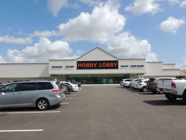 1705-1825 N Fry Rd, Katy, TX à louer - Photo de l’immeuble – Image 3 sur 18