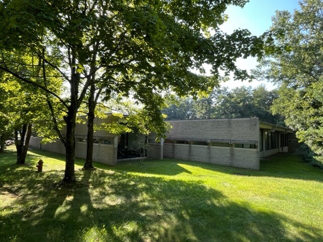 62 Commercial Blvd, Torrington, CT à louer - Photo principale – Image 1 sur 3