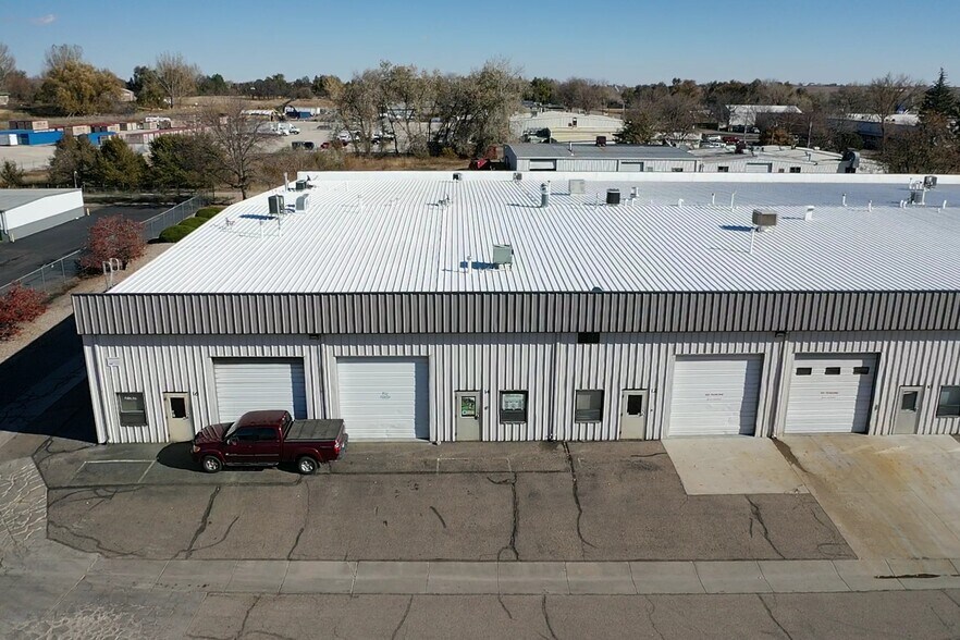 405 SE 8th St, Loveland, CO à louer - Photo de l’immeuble – Image 1 sur 8