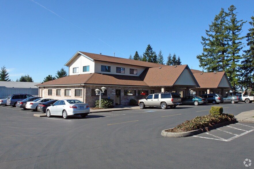 36840 SE Industrial Way, Sandy, OR à louer - Photo de l’immeuble – Image 1 sur 3