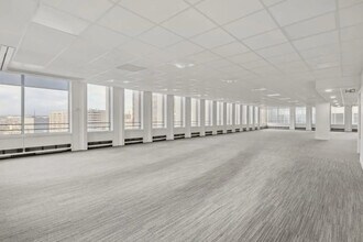 1 Place De La Pyramide, Puteaux à vendre Photo intérieure– Image 1 sur 11