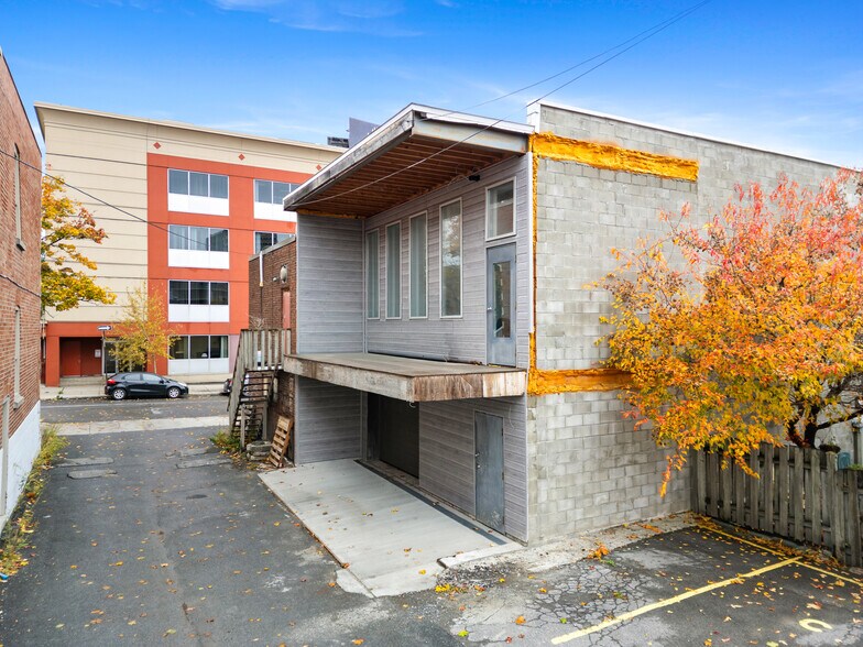 206-208 Boul Crémazie E Crémazie E, Montréal, QC à louer - Photo de l’immeuble – Image 2 sur 5