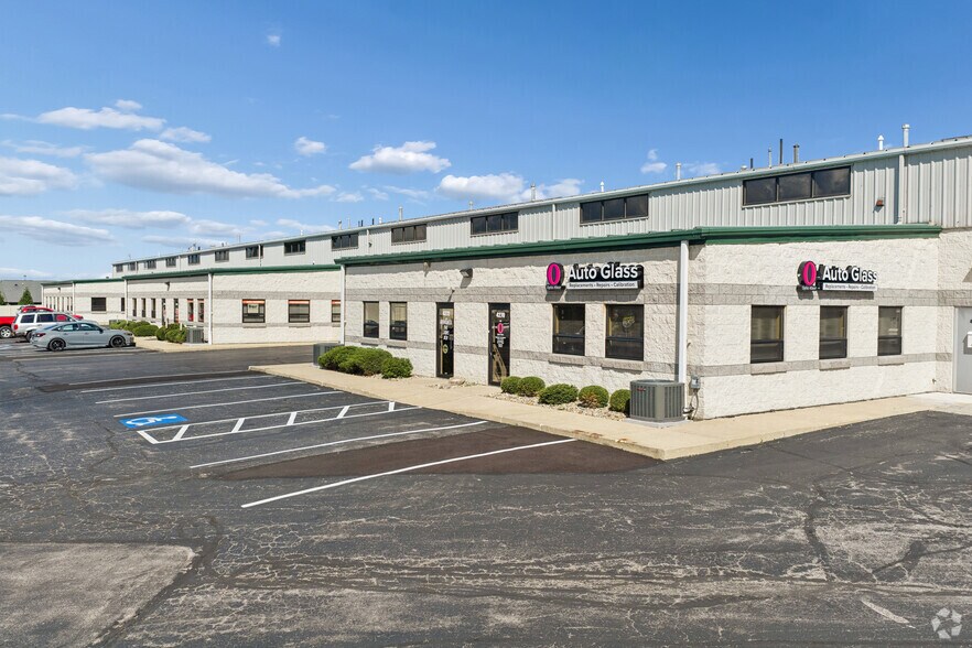 4270-4282 Hudson Dr, Stow, OH à louer - Photo principale – Image 1 sur 26