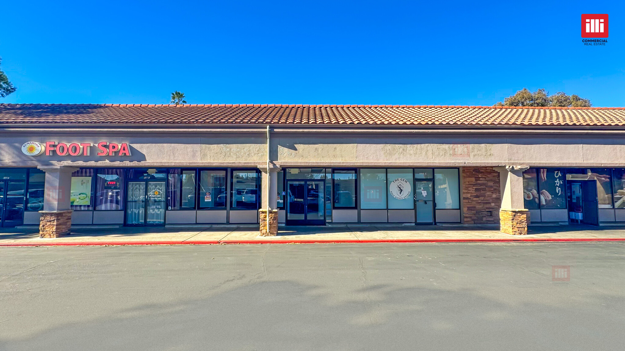 540-690 E Los Angeles Ave, Simi Valley, CA à louer Photo de l’immeuble– Image 1 sur 8