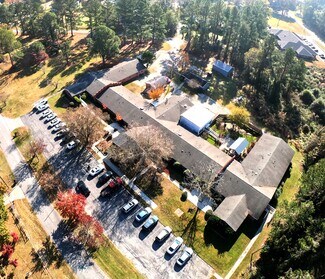 Plus de détails pour 329 Cooper St, Kenansville, NC - Santé à vendre