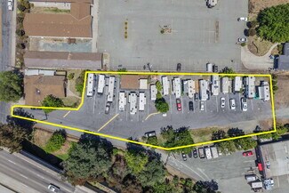 Plus de détails pour 381 Arthur Rd, Martinez, CA - Logement à vendre