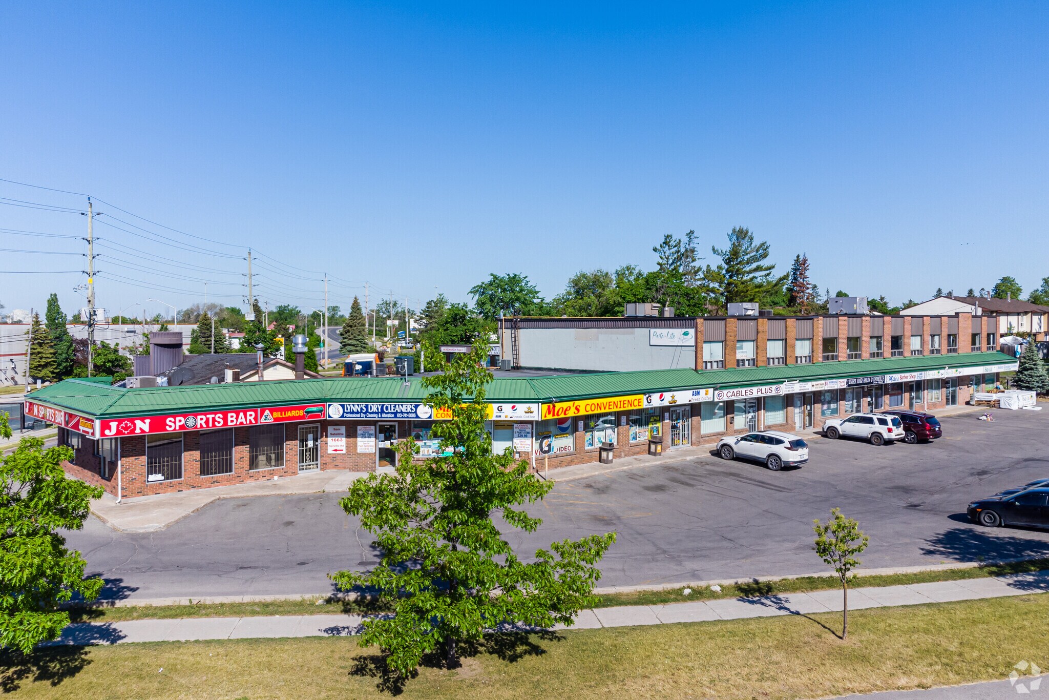 1663-1669 Cyrville Rd, Ottawa, ON à louer Photo principale– Image 1 sur 5