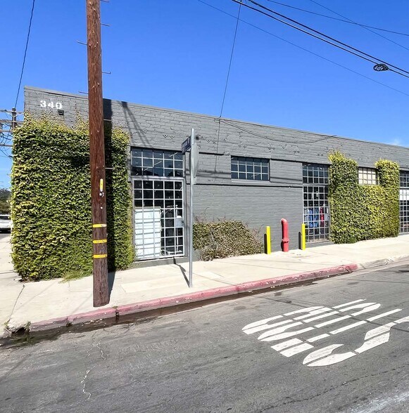 340 S Avenue 17, Los Angeles, CA à louer - Photo de l’immeuble – Image 3 sur 8
