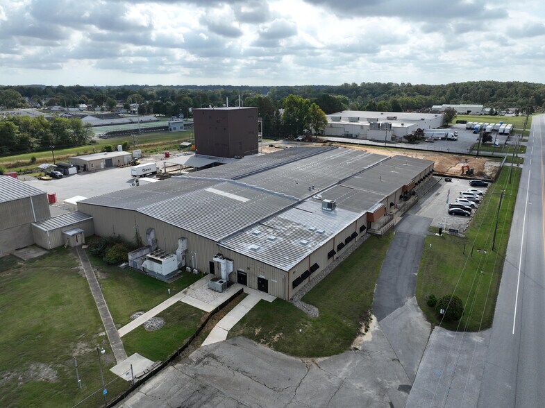 701-703 Industrial Dr, Middletown, DE à louer - Photo de l’immeuble – Image 2 sur 31