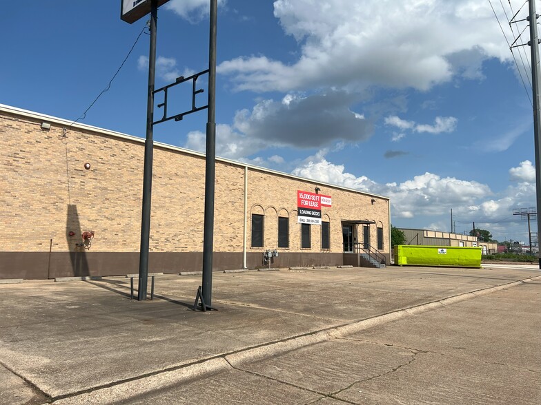 1814 N Market St, Shreveport, LA à louer - Photo de l’immeuble – Image 3 sur 23