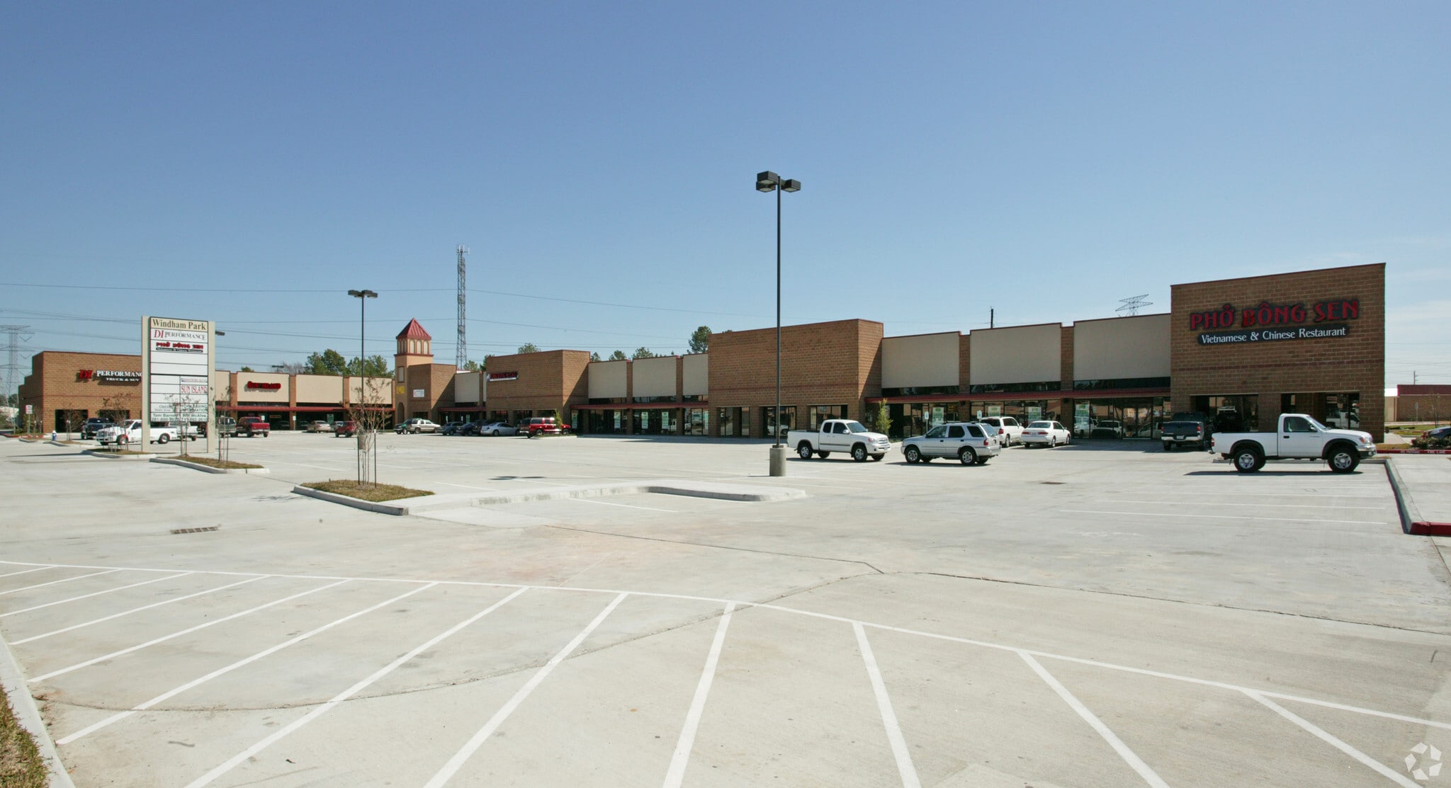 10541 W FM 1960 Rd, Houston, TX à louer Photo principale– Image 1 sur 4