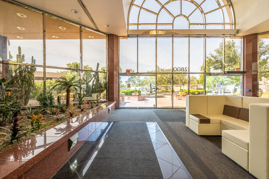 2800 N 44th St, Phoenix, AZ à louer - Photo intérieure – Image 1 sur 9
