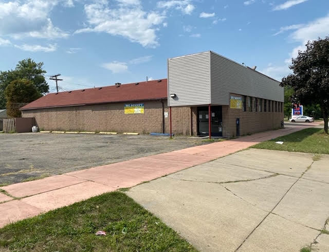 4650 S Beech Daly St, Dearborn Heights, MI à vendre - Photo de l’immeuble – Image 3 sur 14