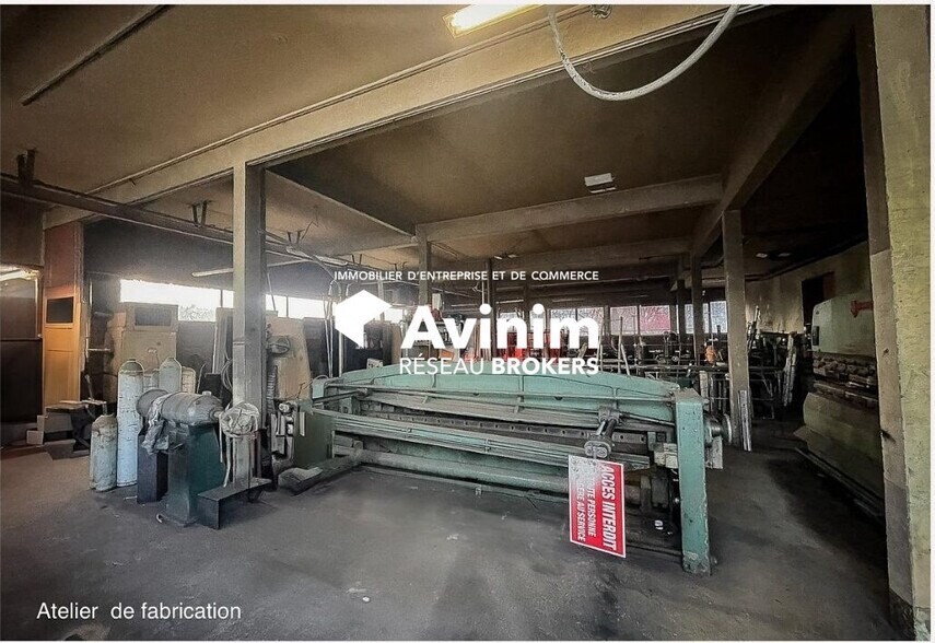 Local d'activités dans Annemasse à vendre - Photo de l’immeuble – Image 3 sur 12