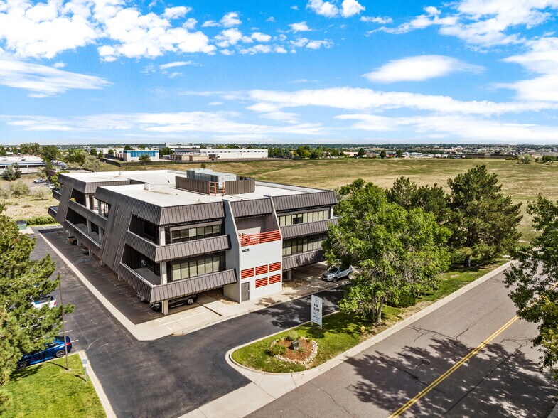 13275 E Fremont Pl, Englewood, CO à vendre - Photo de l’immeuble – Image 2 sur 20