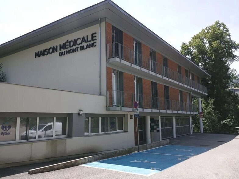 129 Passage De Morges, Saint-Gervais-les-Bains à louer - Photo de l’immeuble – Image 1 sur 11