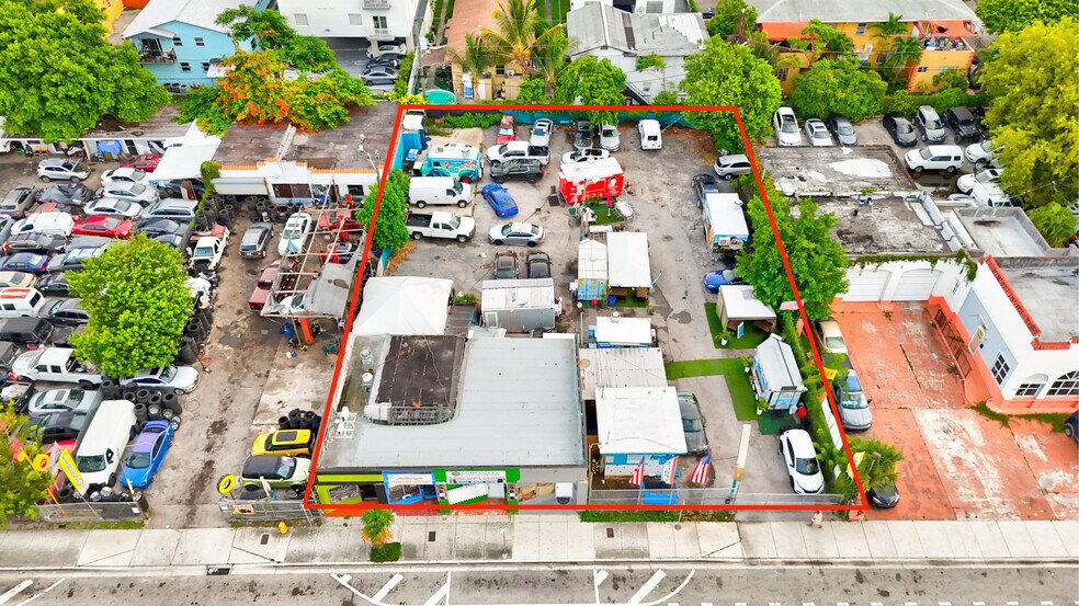 1523-1527 W Flagler st, Miami, FL à vendre - Photo de l’immeuble – Image 2 sur 9
