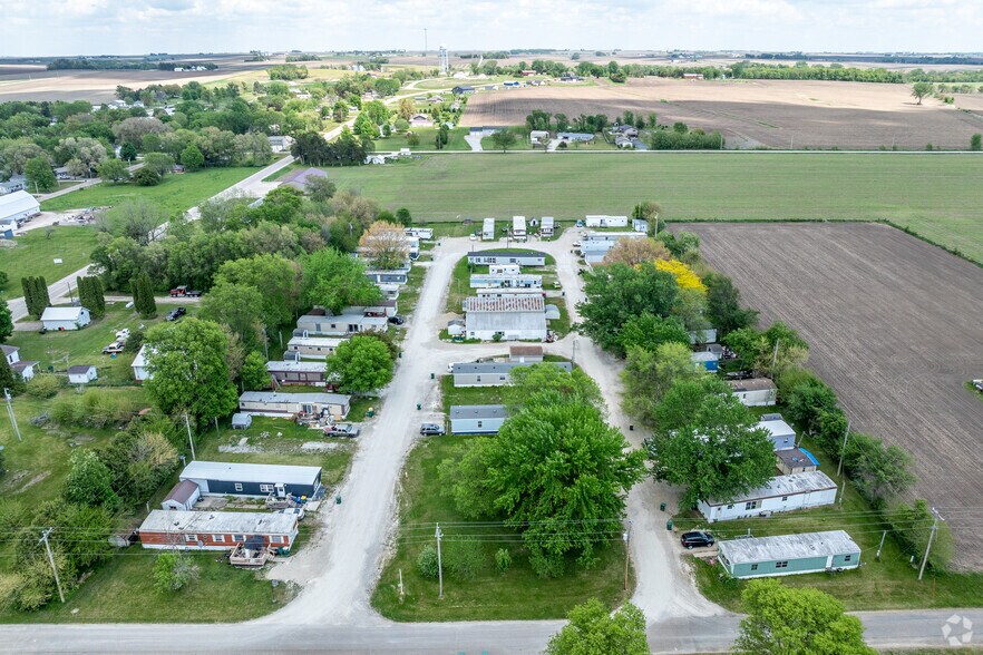 310 S 3rd St, Quasqueton, IA à vendre - Aérien – Image 3 sur 4