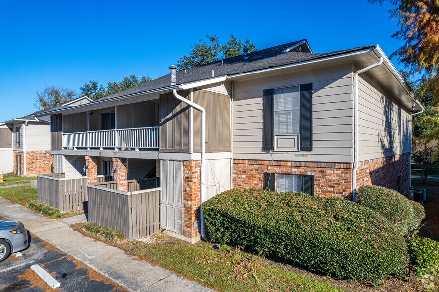 1001 McKeen Pl, Monroe, LA à vendre - Photo principale – Image 1 sur 21