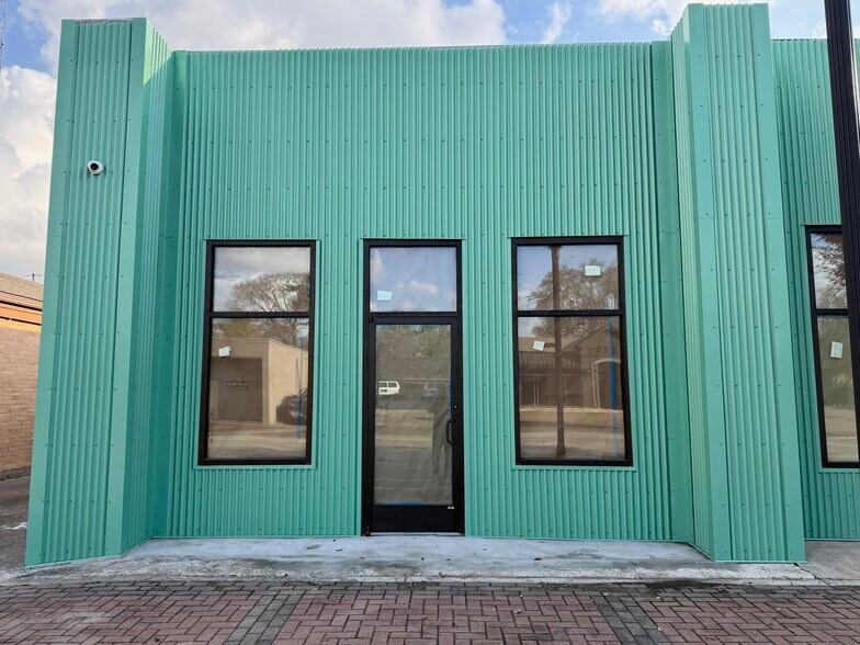 2533 Calder, Beaumont, TX à louer - Photo de l’immeuble – Image 2 sur 5