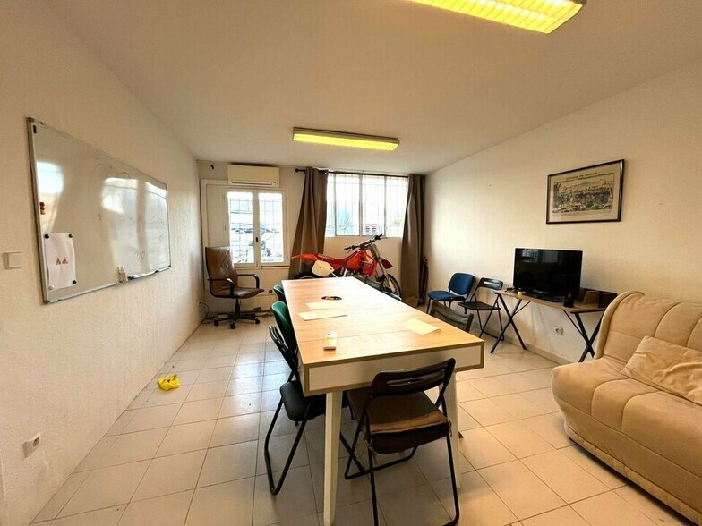 Bureau dans Draguignan à louer - Photo intérieure – Image 2 sur 5
