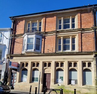 Plus de détails pour 14-15 High St, Cardigan - Local commercial à louer