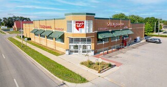Plus de détails pour 2301 Ludington St, Escanaba, MI - Local commercial à vendre