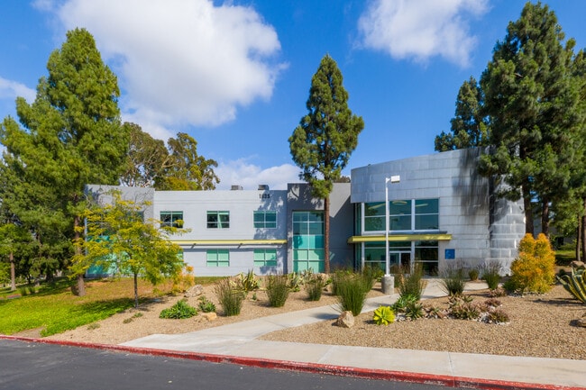 Plus de détails pour 1535 Rancho Conejo Blvd, Thousand Oaks, CA - Bureau à louer