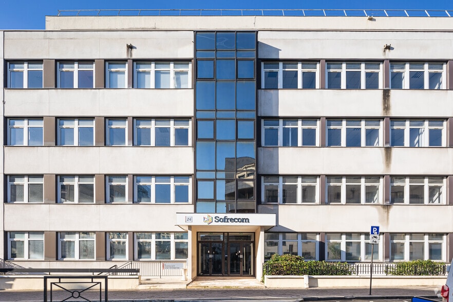 Bureau dans Vincennes à louer - Photo de l’immeuble – Image 2 sur 2