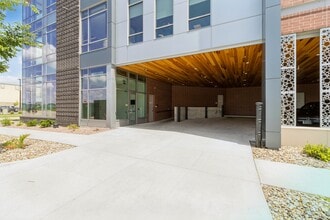 1465 SW Park Square Dr, Ankeny, IA à louer Photo intérieure– Image 2 sur 56