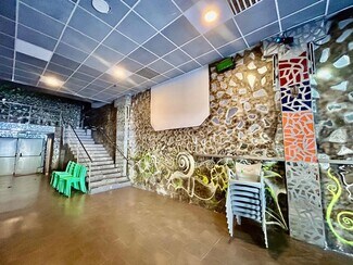 Plus de détails pour Local commercial à vendre