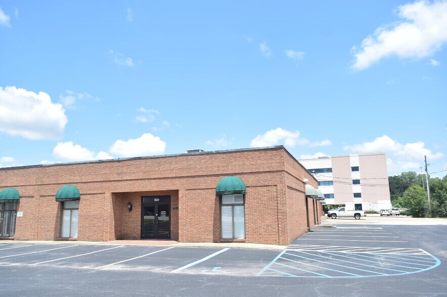 4165 Carmichael Rd, Montgomery, AL à vendre - Photo de l’immeuble – Image 3 sur 4