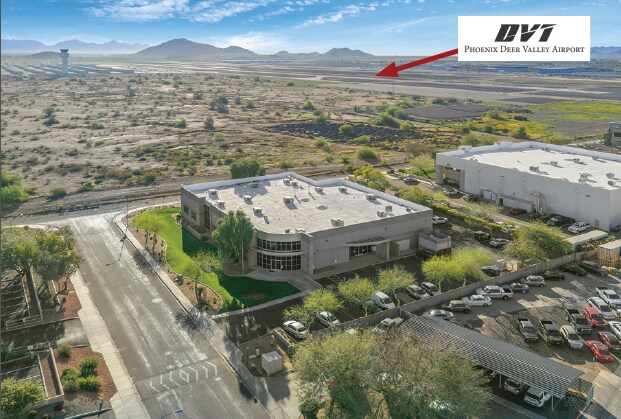 1501 W Knudsen Dr, Phoenix, AZ à vendre - Photo de l’immeuble – Image 3 sur 10