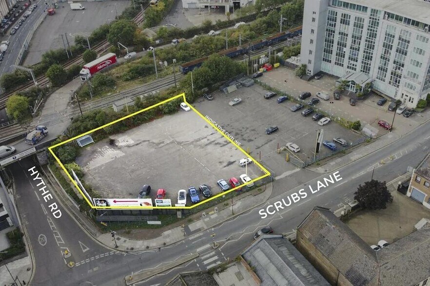 80 Scrubs Ln, Londres à louer - Photo de l’immeuble – Image 1 sur 6