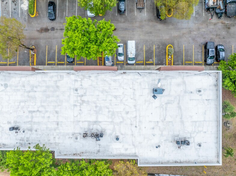 20200 NW 2nd Ave, Miami, FL à vendre - Photo de l’immeuble – Image 2 sur 32